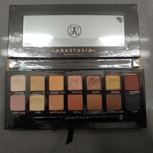 ABH Anastasia Soft Glam Palette